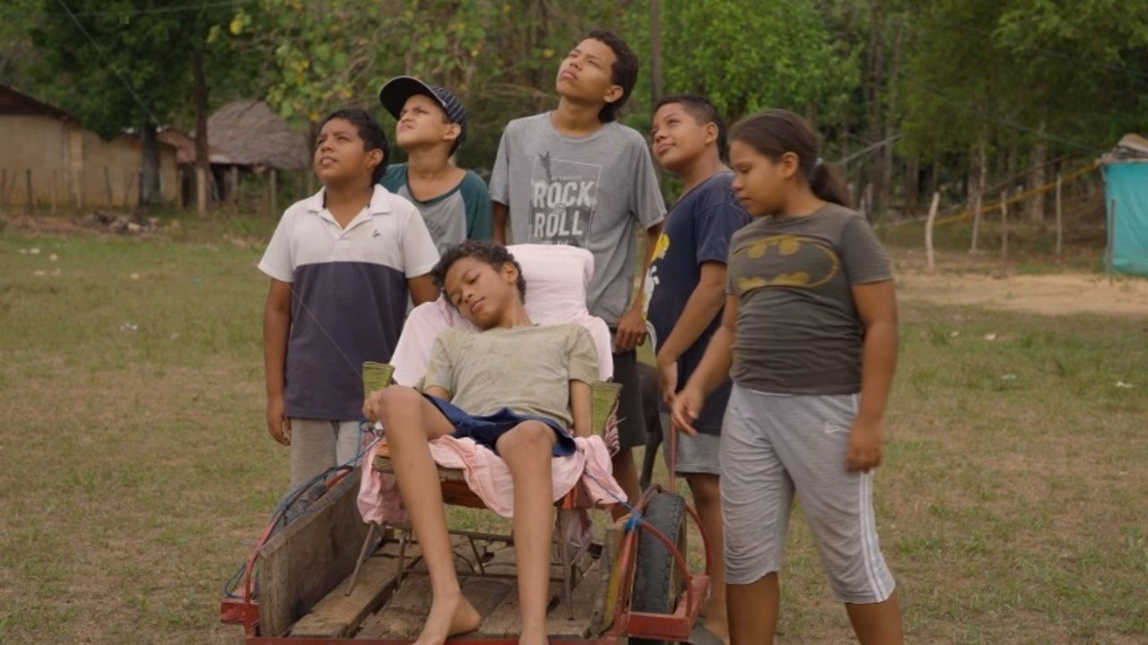 Hilo al cielo (2026) movie scene