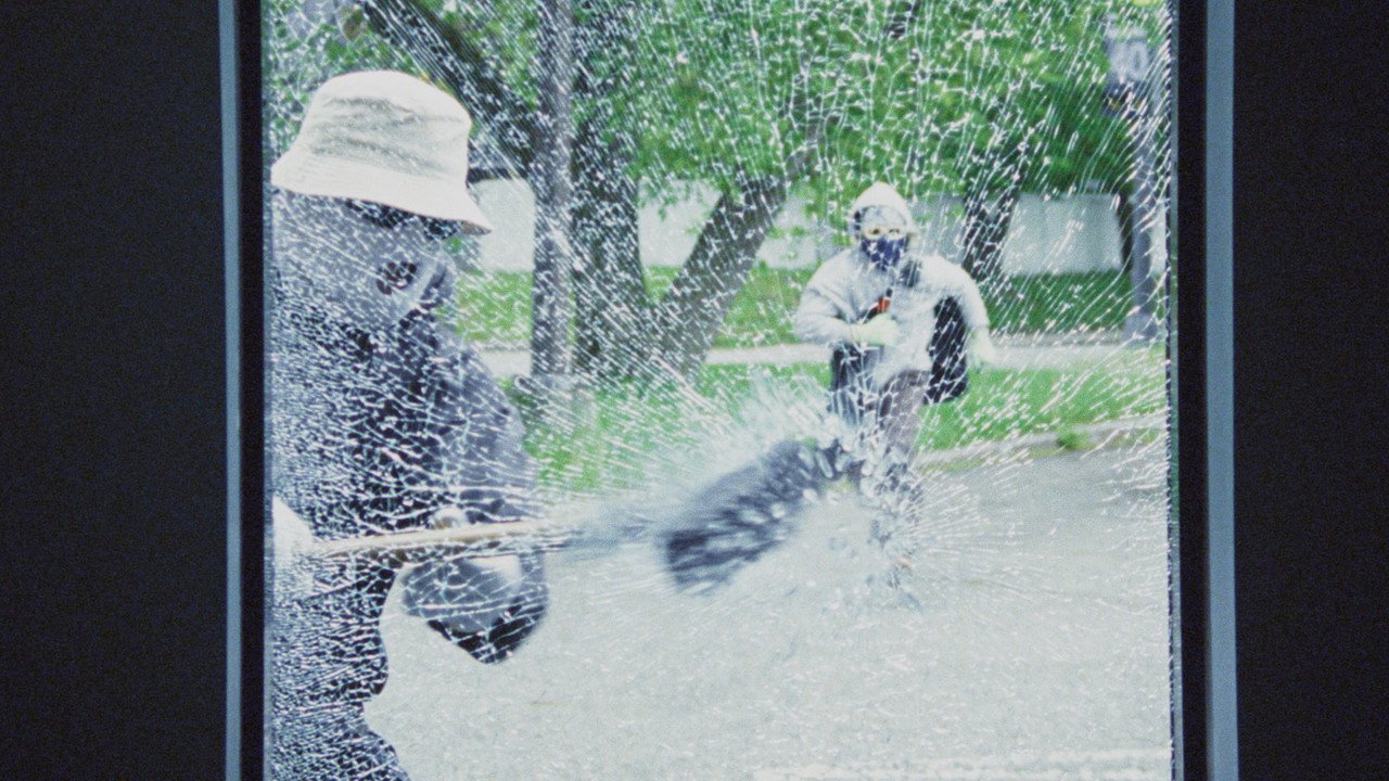 Toy Gun Bandit (2026) movie scene