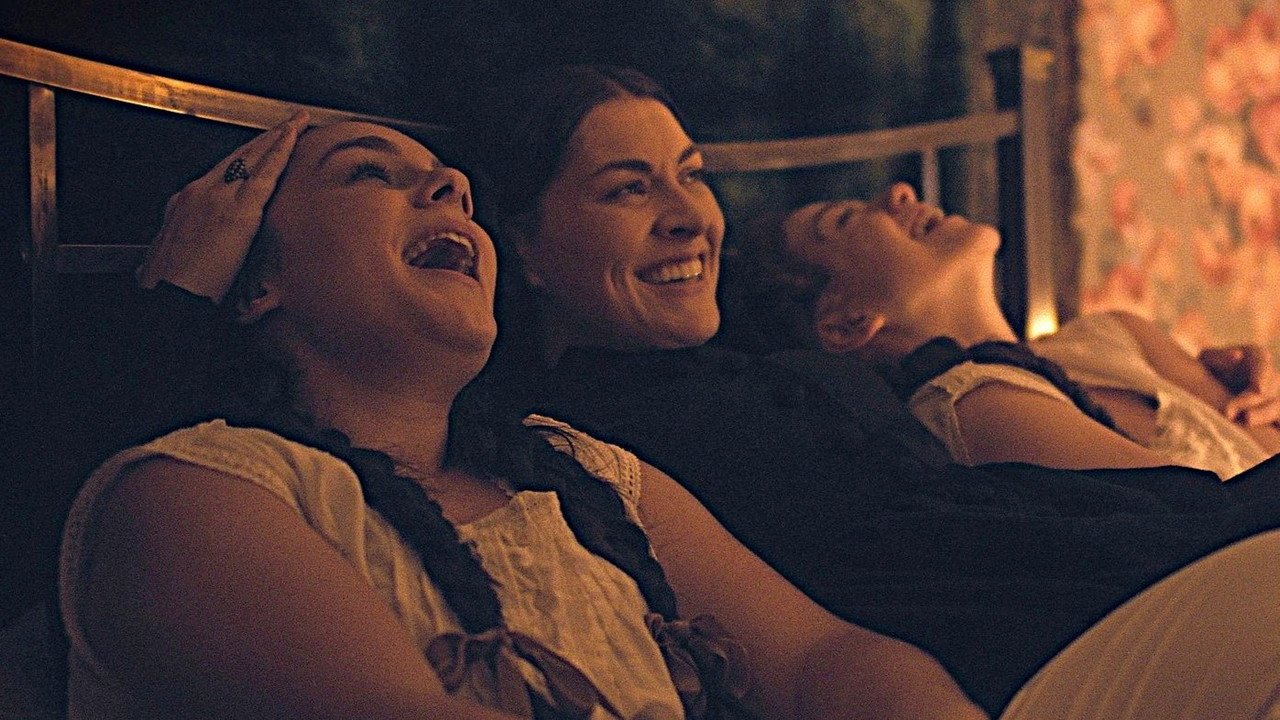 The Fox sisters (2026) movie scene