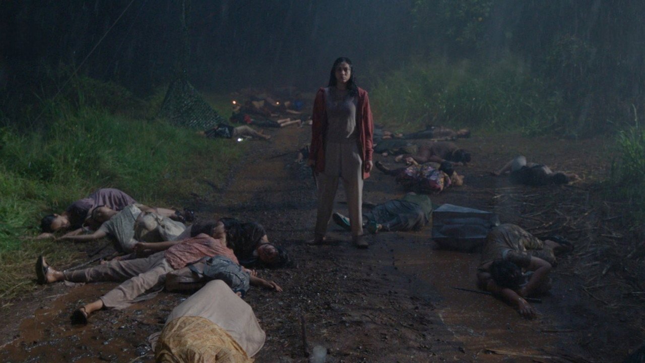 Bisikan Desa Gringsing (2026) movie scene