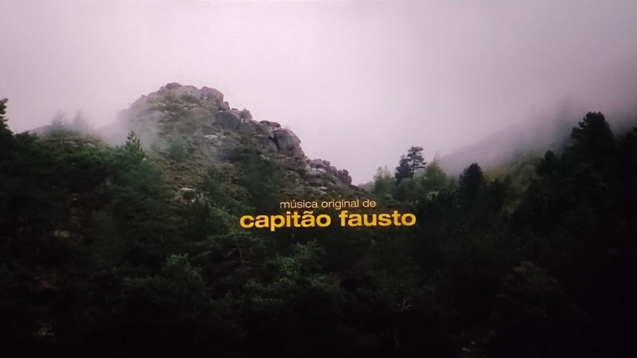 Casa Pequena (2026) movie scene