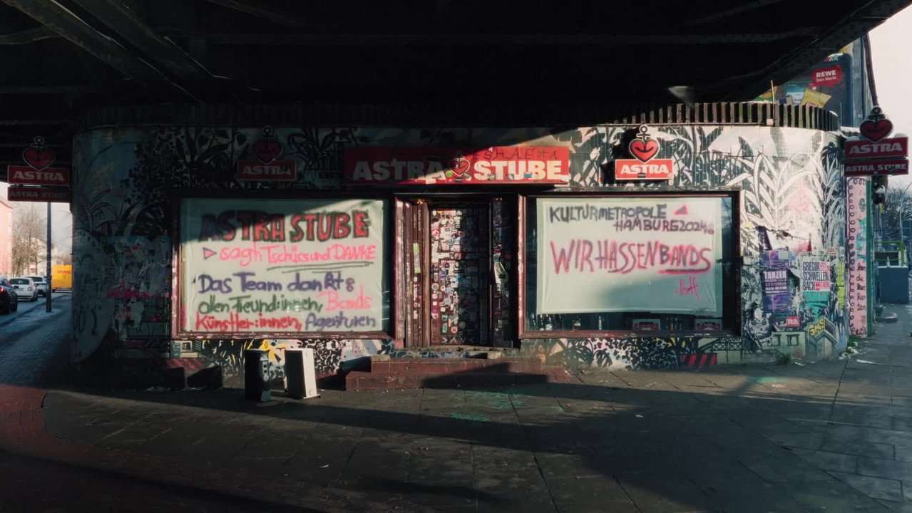 Sternbrücke Forever (2026) movie scene