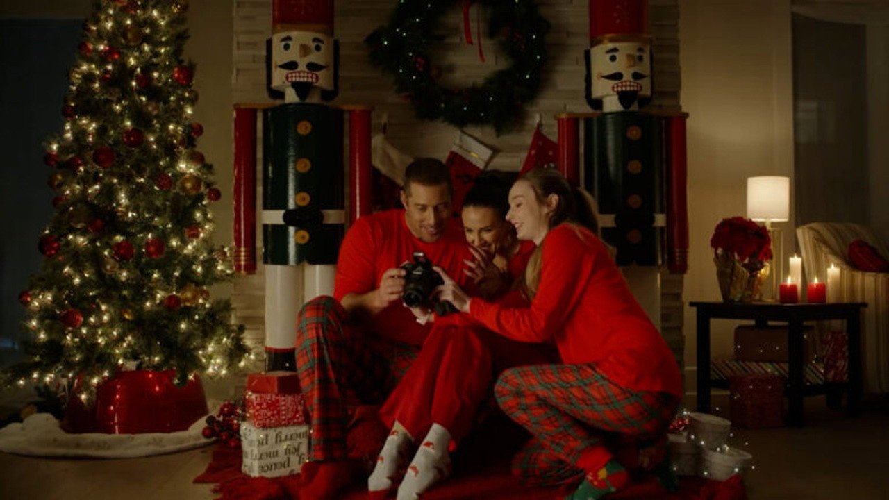 Merry Christmas, Ms. Christmas (2026) movie scene