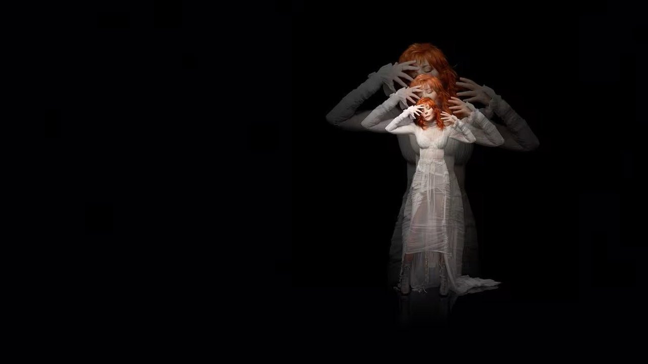 Mylène Farmer : Égrégore - L'Avant-Première (2026) movie scene